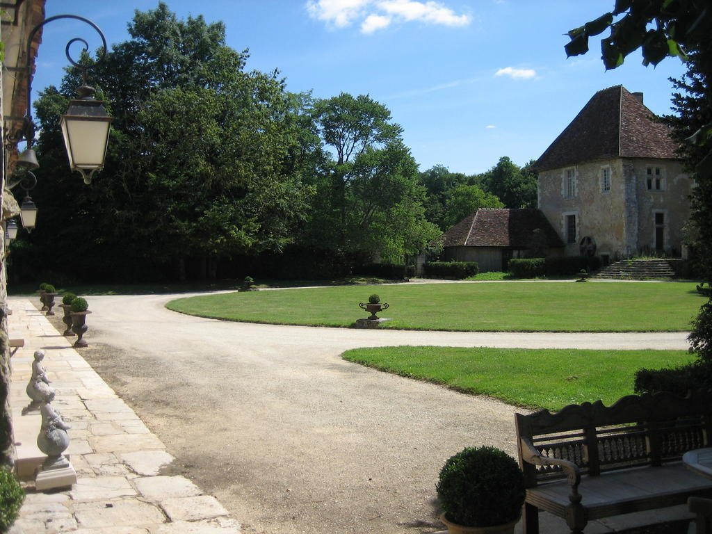 Les Chambres D'Hotes Du Chateau De Saint-Georges Exterior foto